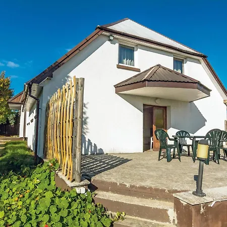 8 Bedroom Beautiful In Ferienhaus Miastko (Bytow)