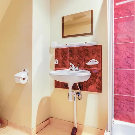 Casa vacanze 8 Bedroom Beautiful In *