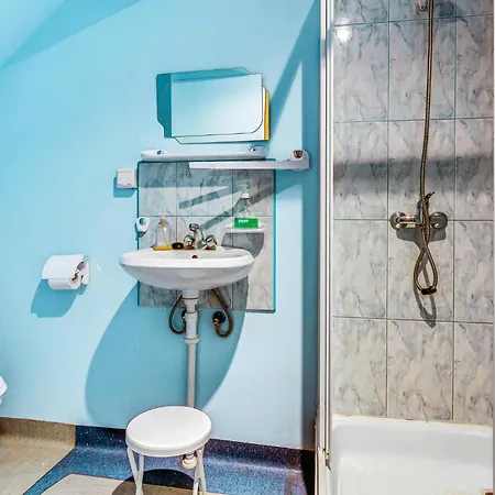 8 Bedroom Beautiful In Casa vacanze Miastko (Bytow)