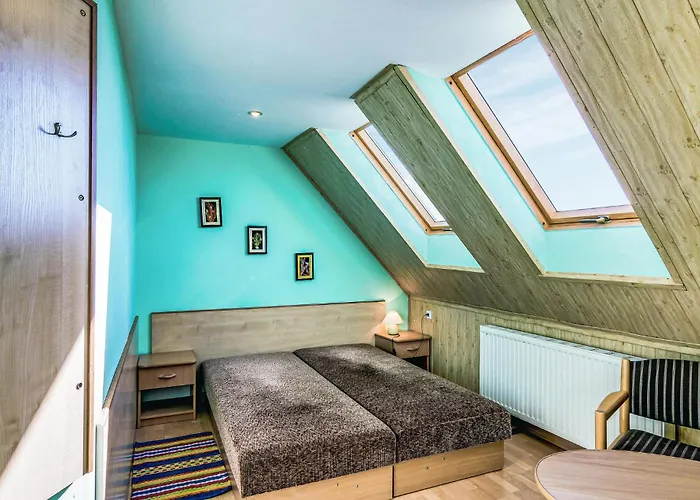 8 Bedroom Beautiful In *