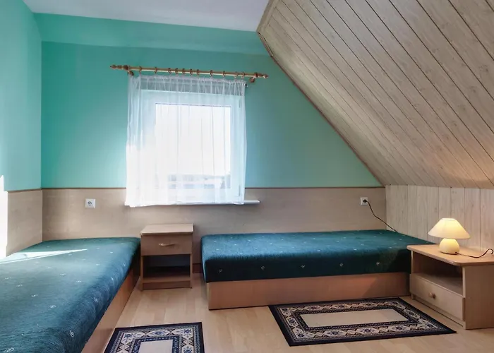 8 Bedroom Beautiful In 度假居